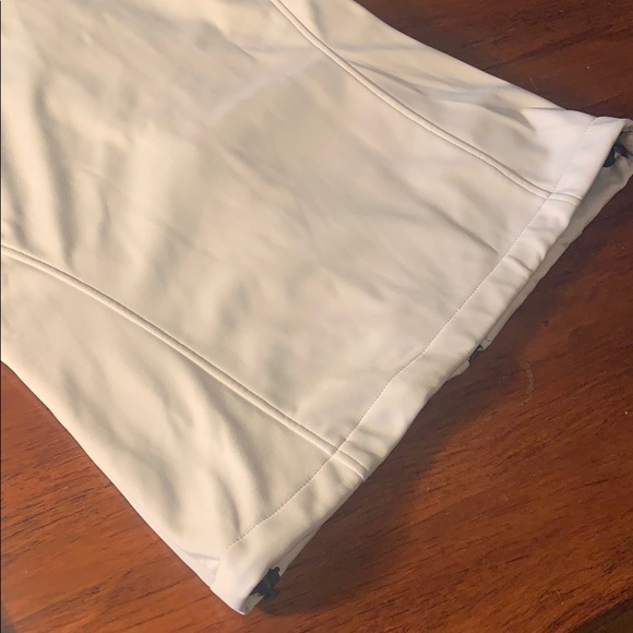 EZI -TORONTO MAPLE LEAFS Zip Jacket (L-81) - Picture 7 of 14